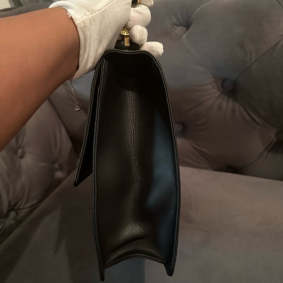 GIANNI VERSACE Vintage shoulder bag Greca Sunburst Tassel Leather Black / gold - Picture 13 of 17